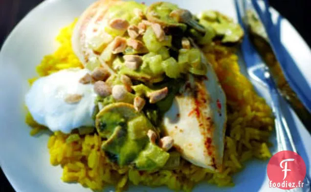 Poulet à la Sauce à la Coriandre et aux Arachides
