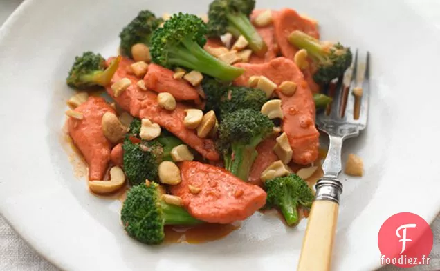 Poulet Brocoli Asiatique aux Noix de cajou
