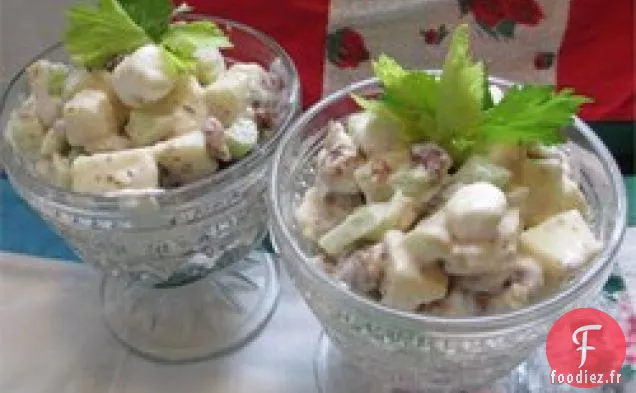 Salade Waldorf aux Dattes et à la Guimauve