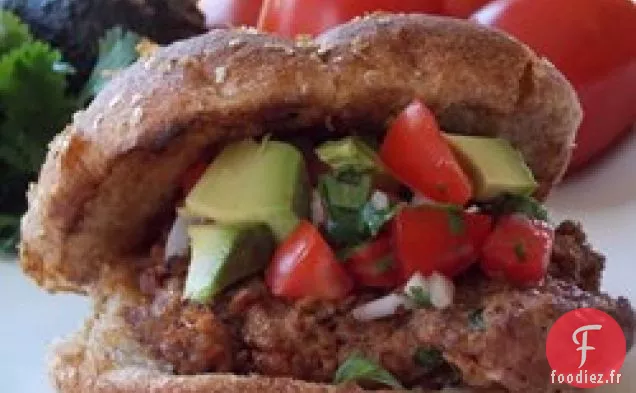 Hamburgers Chipotle avec Salsa à l'Avocat