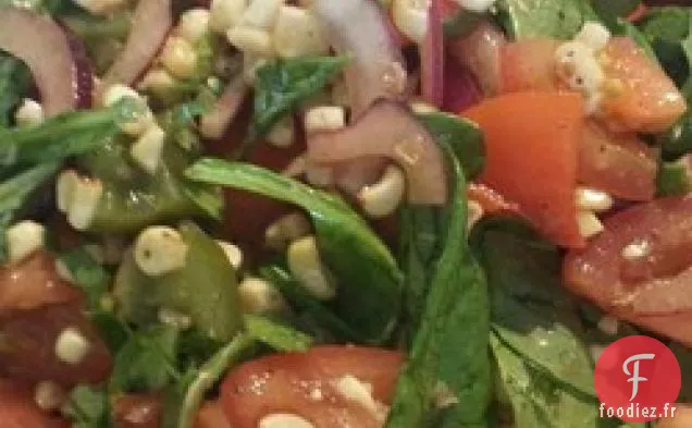 Salade de Maïs Rôti et de Tomates Anciennes