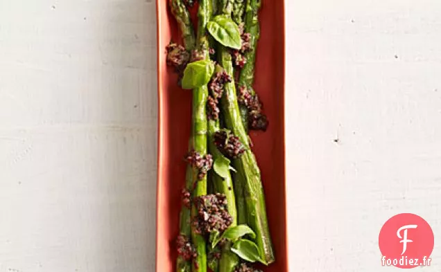 Asperges à la Tapenade d'Olives