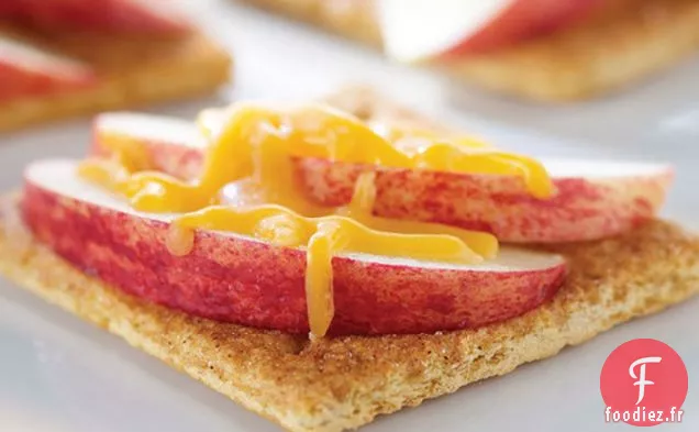Toasts aux pommes et au fromage