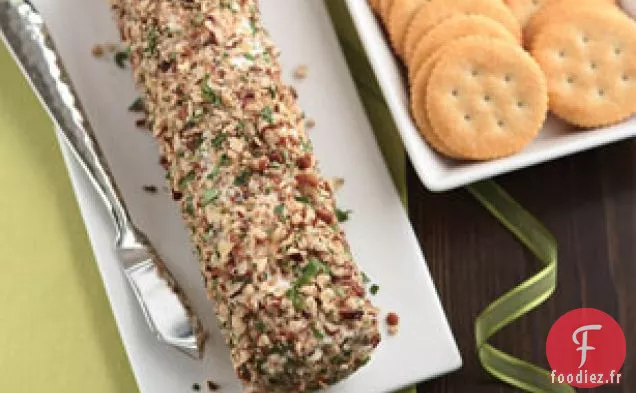Bûche de Fromage à la Crème aux Herbes et aux Noix