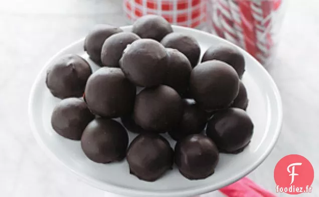 Boules de Biscuits Au Chocolat et aux Cerises