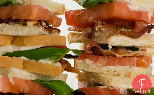 Mini Sandwichs Au Bacon, Tomates Et Basilic