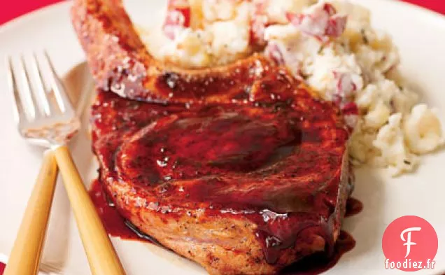 Côtelettes de Porc avec Ancho Chile Rub et Glaçage à la Framboise