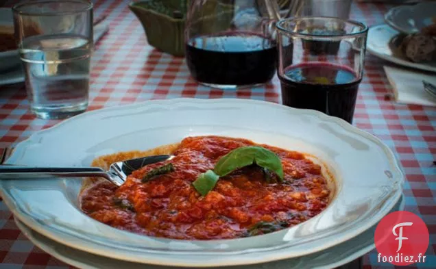 Recette de Soupe au Pain aux Tomates