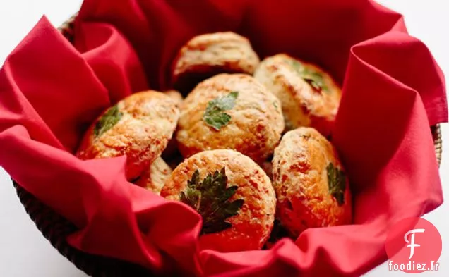 Biscuits au Cheddar à Un Bol