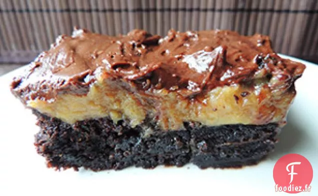 Brownies au Beurre d'Arachide en Couches