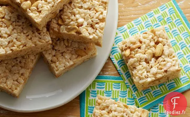 Friandises KRISPIES® de RIZ roulé aux noix salées Â