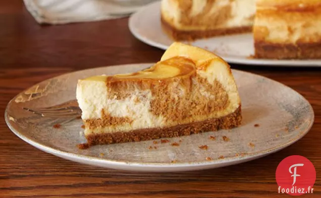 Gâteau au Fromage Dulce de Leche Swirl