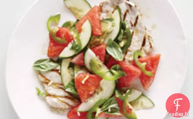 Escalopes De Porc Grillées À La Salade De Melon D'Eau Et de concombre