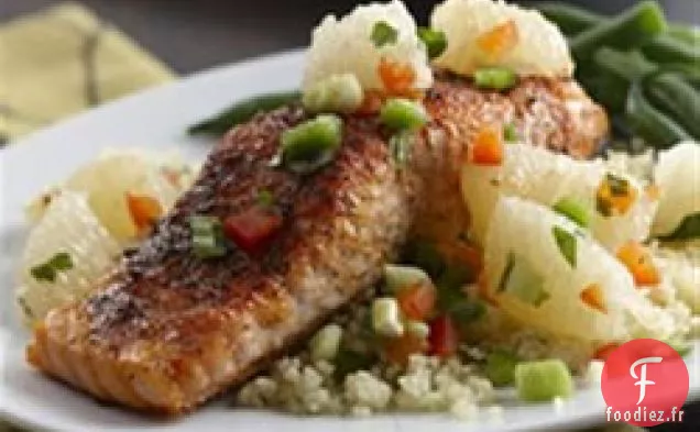 Saumon Sucré et Épicé avec Salsa au Pamplemousse