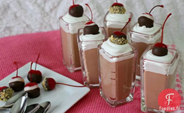 Mousse au Chocolat avec Garniture à la Guimauve