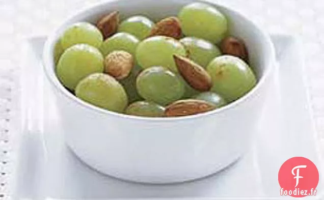 Collation aux Raisins Frais et aux Noix