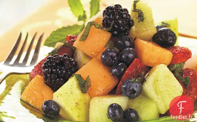 Salade de Melon, de Baies et de Poires au Sirop de Citron et Menthe de Cayenne