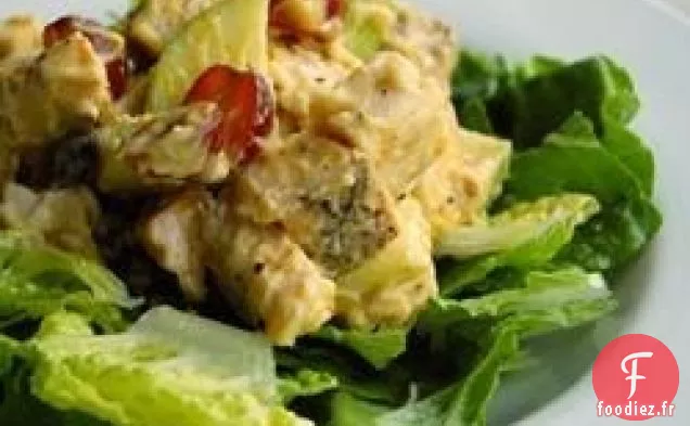 Salade de Poulet au Curry aux Fruits