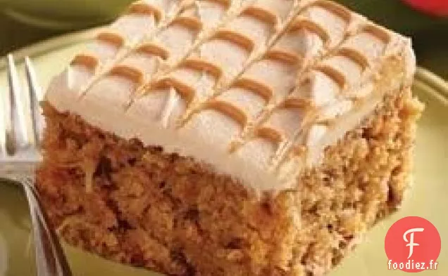 Gâteau aux Carottes à l'Ananas aux Arachides avec Glaçage au Beurre d'Arachide