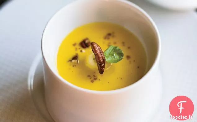 Soupe de Courge Rôtie aux Bananes Glacées à l'Érable