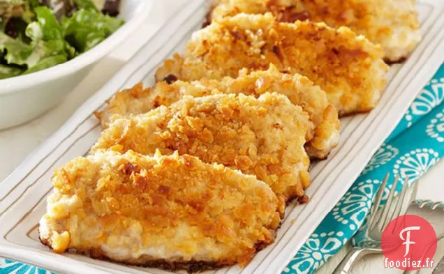 Côtelettes de Porc Frites Panées avec des Légumes Verts Mélangés