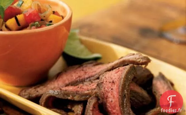 Steak de Flanc à la Mangue Grillée et Chutney de Pastèque