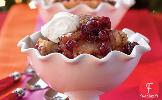Pavé de Pommes et de Baies avec Sauce Dure à la Gousse de Vanille