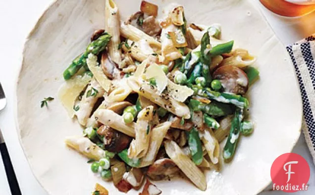 Penne de Légumes de Printemps avec Sauce à la Crème au Citron