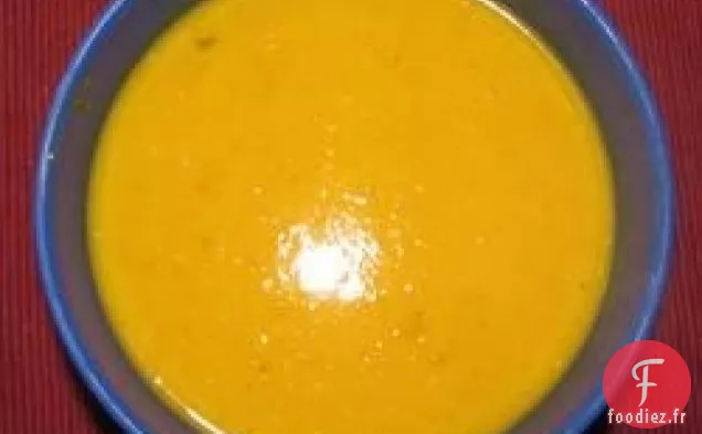 Soupe de Potiron, Patate Douce, Poireaux et Lait de Coco
