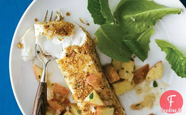 Flétan en Croûte de Noisettes et Salsa aux Pommes