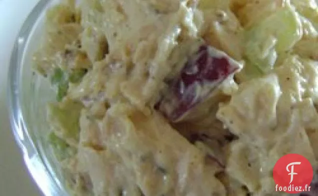 Salade de Poulet aux Raisins et aux Pommes