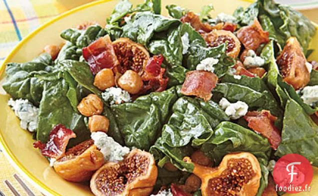 Salade d'Épinards aux Figues et Vinaigrette au Bacon Tiède
