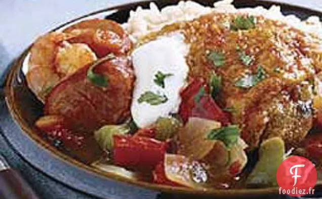 Ragoût de Saucisses Fumées, Poulet et Crevettes