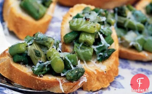 Crostini d'Asperges Truffées