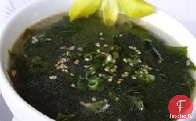Soupe aux algues à la coréenne