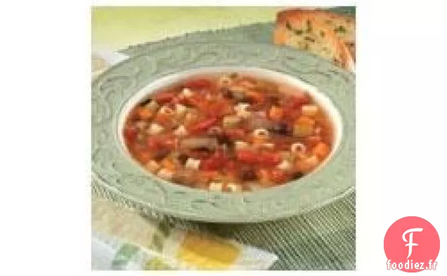Soupe de Haricots, Pâtes et Poivrons Rôtis