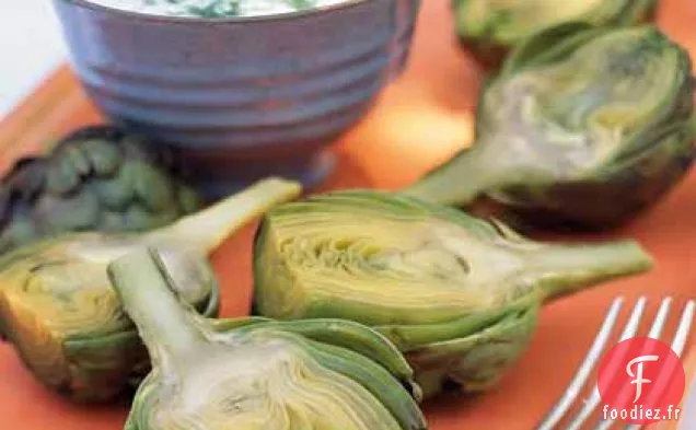 Artichauts Bébé avec Trempette Crémeuse au Raifort et à l'Aneth