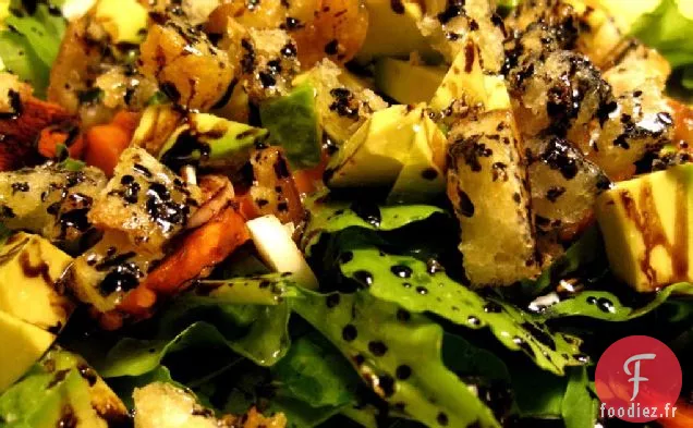 Un Repas Facile de 30 Minutes: Salade de Roquette à l'Avocat et Poisson Sauté aux Olives et Tomates