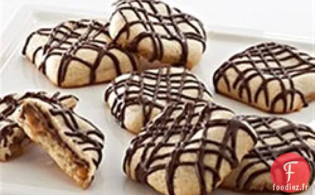 Biscuits au Sucre avec Poches au Caramel et Filet de Chocolat