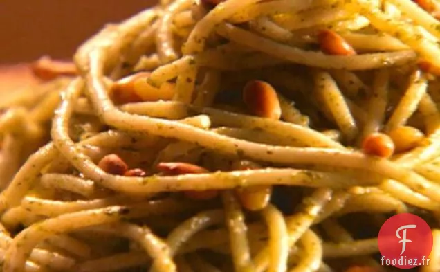 Spaghetti au Pesto à la Menthe et au Persil