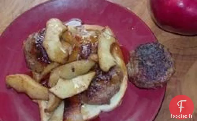 Sandwich à la Saucisse avec Tranches de Pommes Sautées