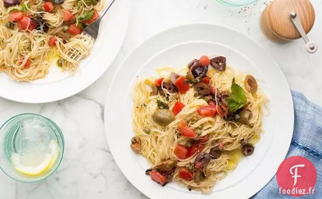 Pâtes d'Été Méditerranéennes à la Salsa Cruda