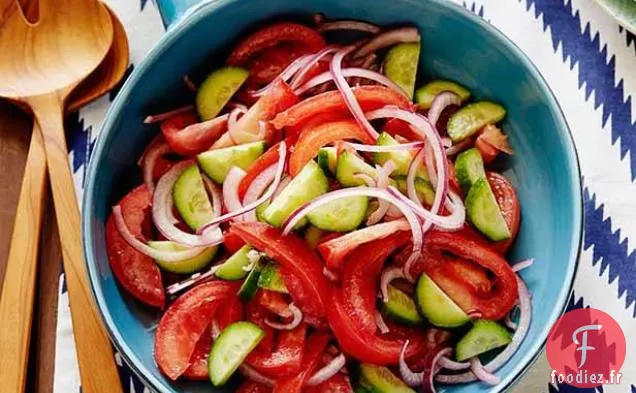 Salade de Tomates, Oignons et Concombres