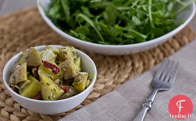 Salade De Pommes De Terre Au Pesto Avec Cœurs d'Artichauts et Tomates Séchées