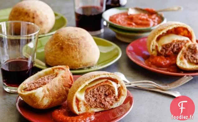 Pizza au Pepperoni Burger Bomba