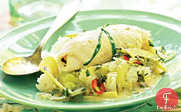 Plie Pochée dans un Bouillon de Noix de Coco, Gingembre et Basilic