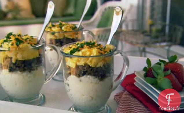 Petit déjeuner dans une tasse