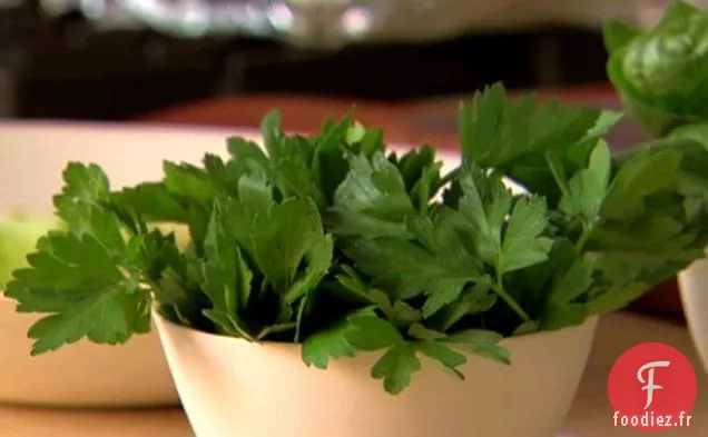 Salade de Légumes Verts et d'Herbes Italiennes