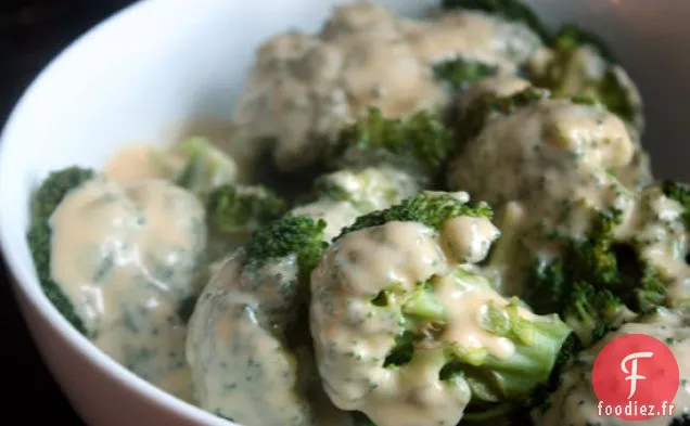 Brocoli À La Sauce Cheddar