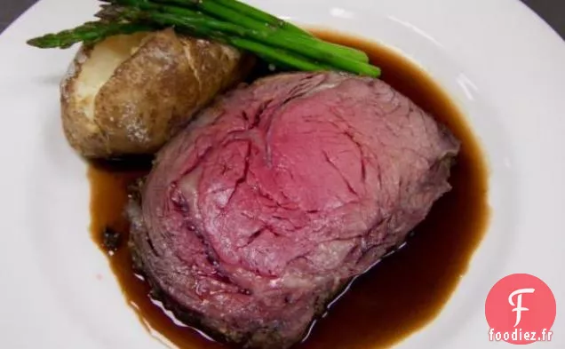 Rôti de Côte De Bœuf En Croûte d'Herbes